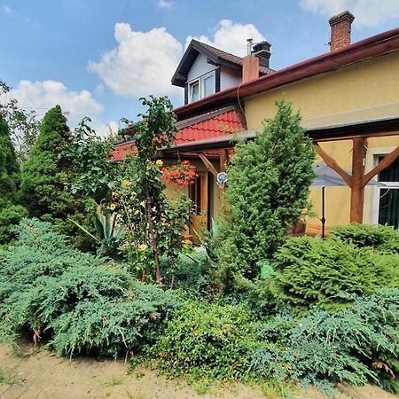 Brama Bieszczad Apartment Lesko Bagian luar foto