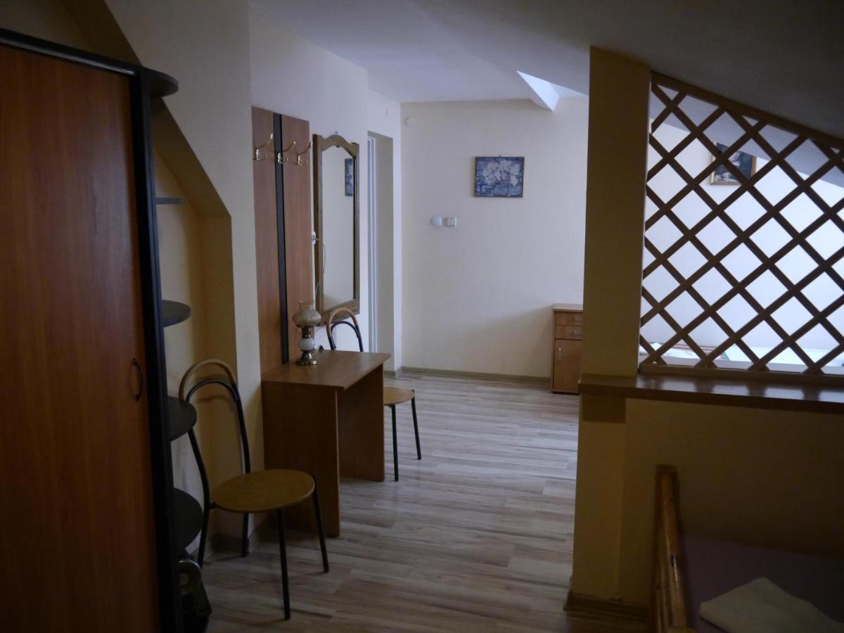 Brama Bieszczad Apartment Lesko Bagian luar foto