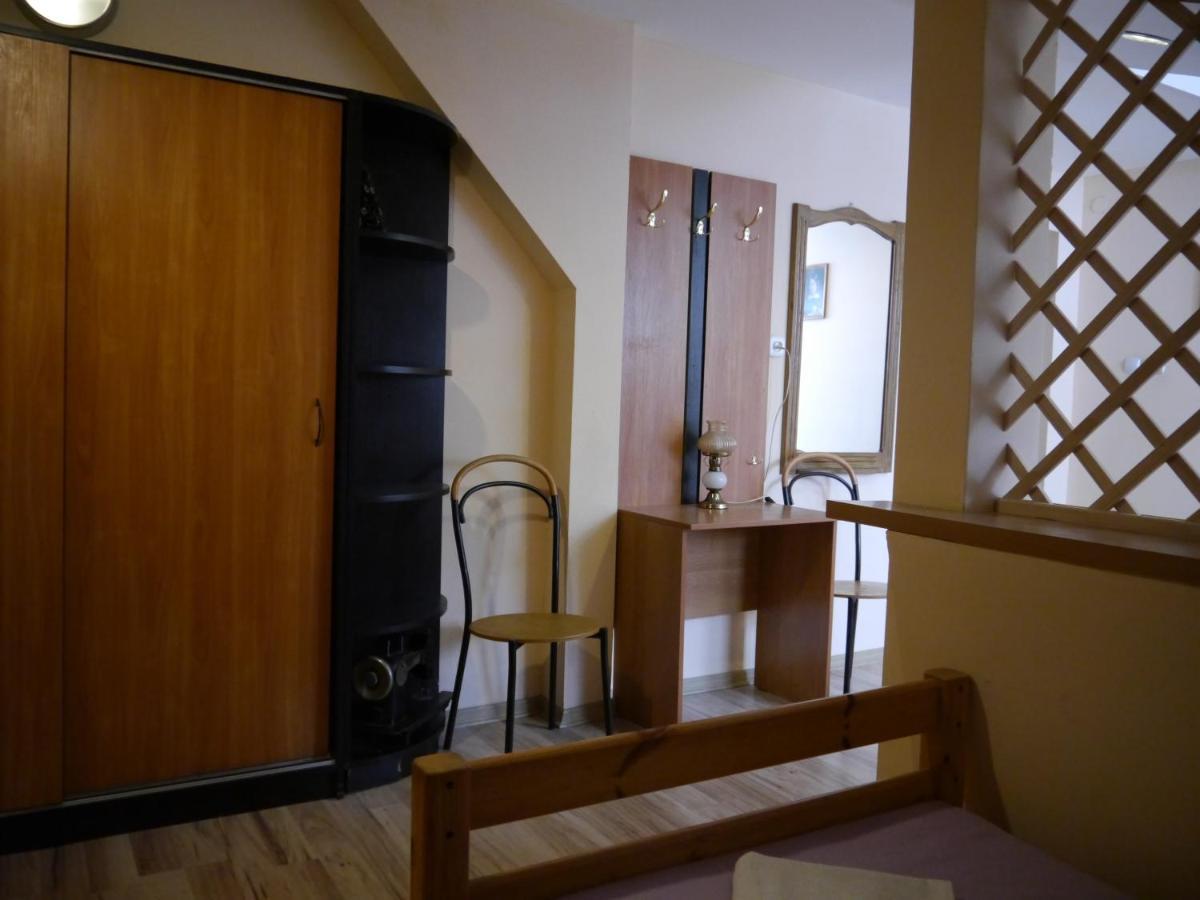 Brama Bieszczad Apartment Lesko Bagian luar foto