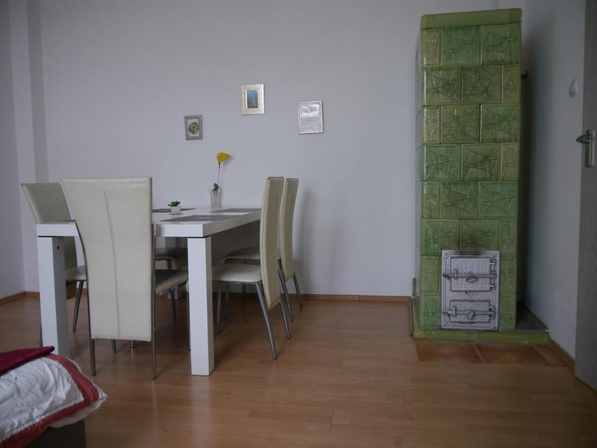 Brama Bieszczad Apartment Lesko Bagian luar foto