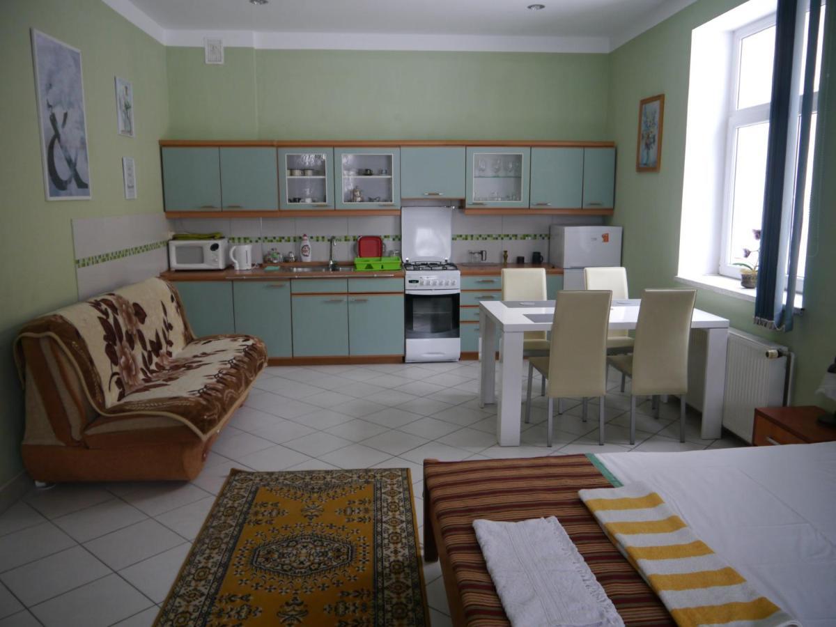 Brama Bieszczad Apartment Lesko Bagian luar foto