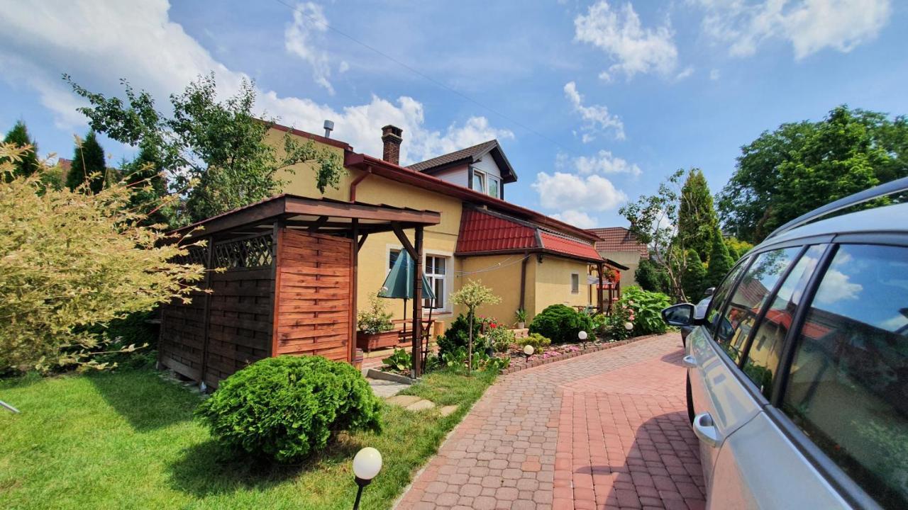 Brama Bieszczad Apartment Lesko Bagian luar foto