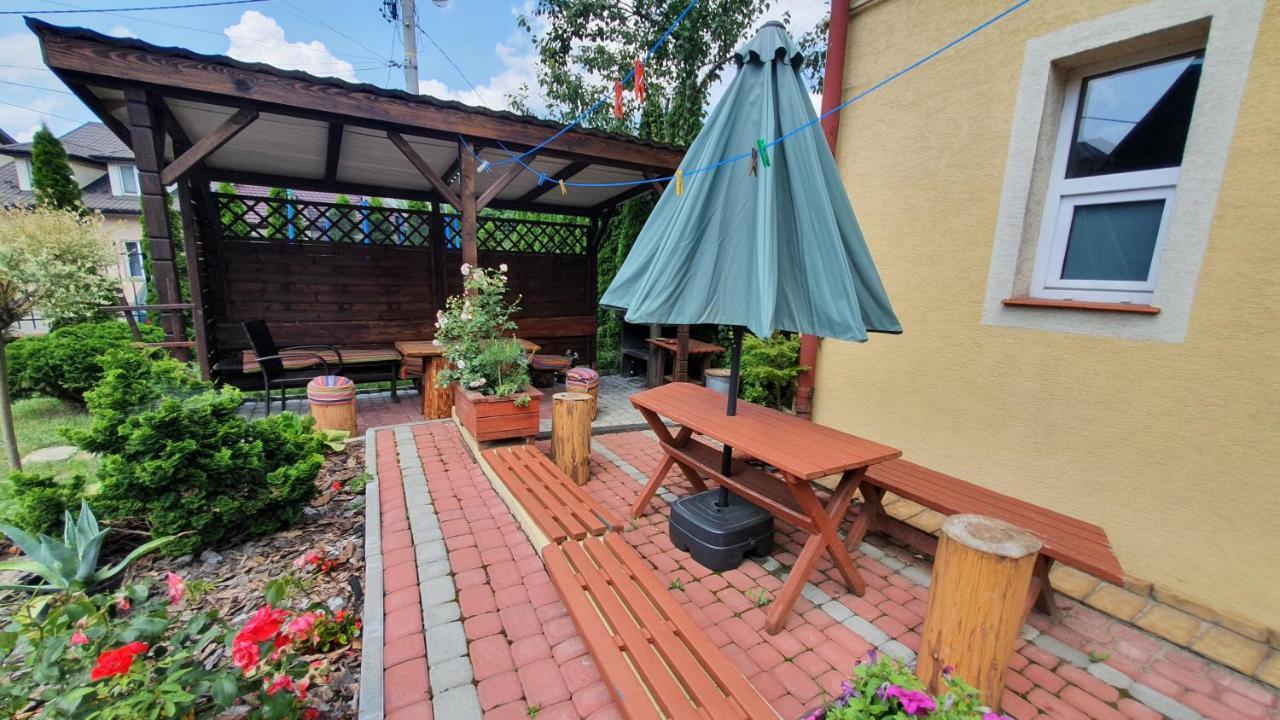 Brama Bieszczad Apartment Lesko Bagian luar foto